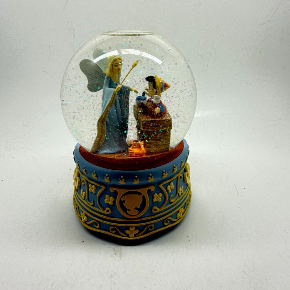 Disney Fairy and Pinocchio Snow Globe Home Art Figurine enesco